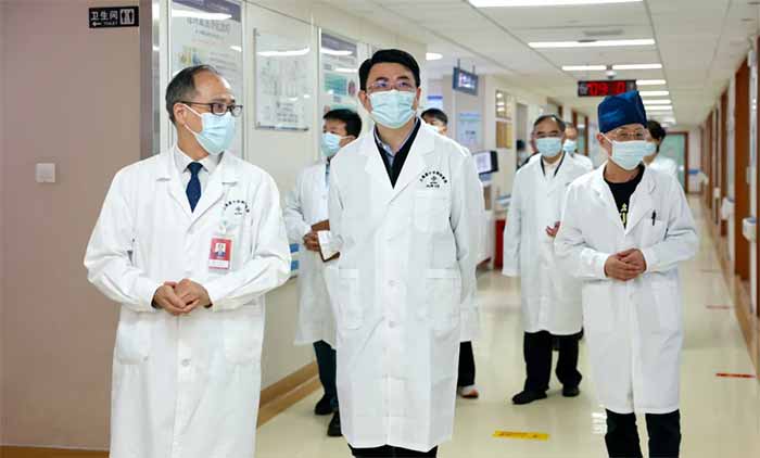 <b>Ҫ�� �� �Ϻ��С�������ҽ�����쵼ݰ���Ϻ���ʮ���Կ�ҽԺ����ָ��</b>